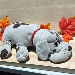 Vintage 1984 Pound Puppies grey plush toy